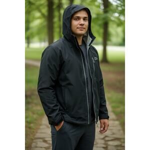 L.L. BEAN MENS BLACK HOODED Gore-Tex JACKET, WINDBREAKER LARGE EUC